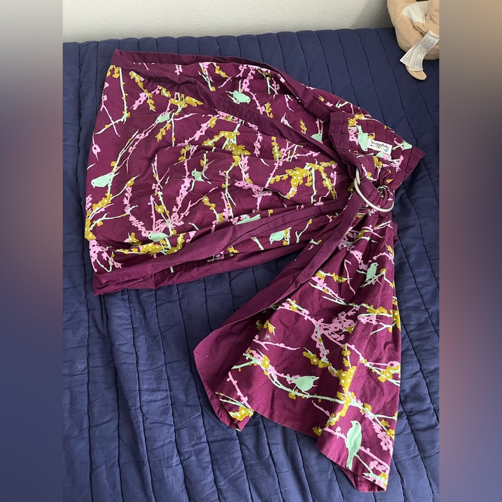 Snuggy Baby Ring Sling Carrier